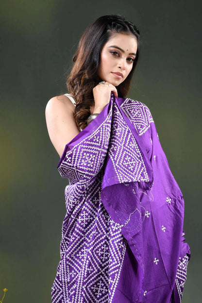 Geometric kutch work purple silk saree with handcrafted detailing 2