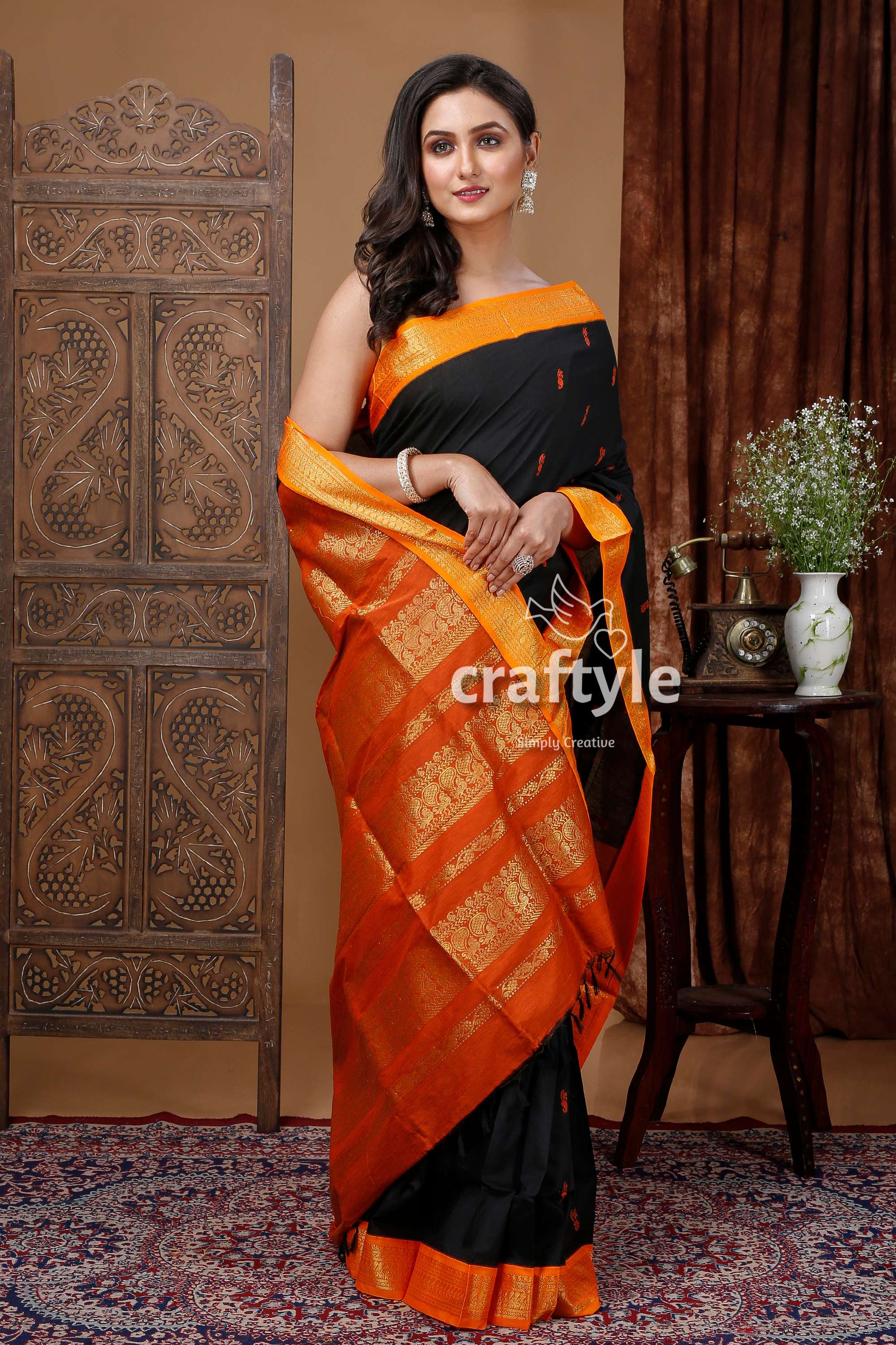 Gorgeous Ebony Black Zari Border Gadwal Silk Saree with Butta Design - Craftyle