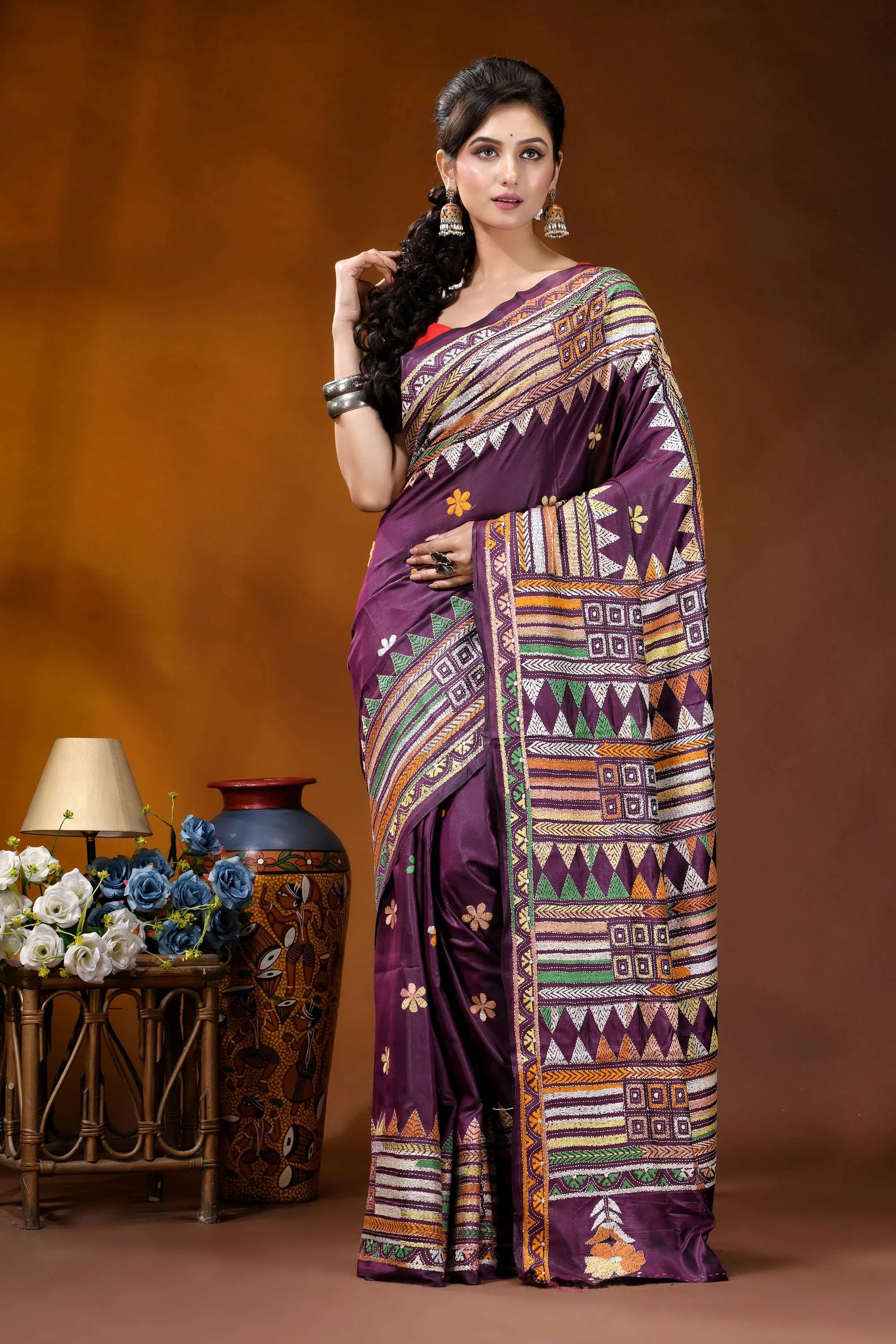Grape purple ethnic design handcrafted silk kantha stitch saree richly patterned purple saree intricate 7