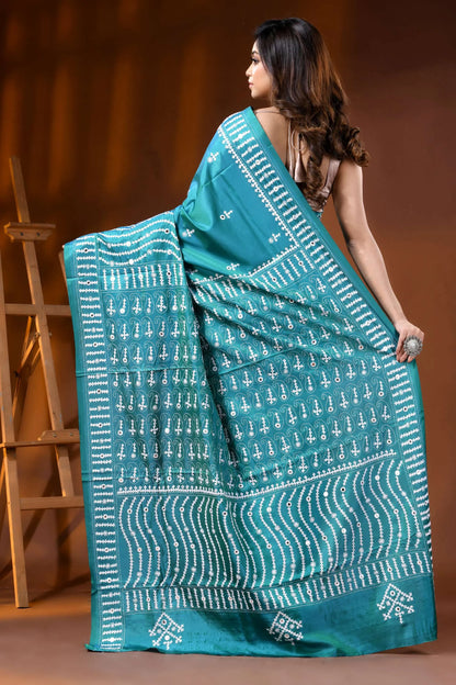 Greenish blue silk gujarati stitch saree with hand embroidered mirror work 5