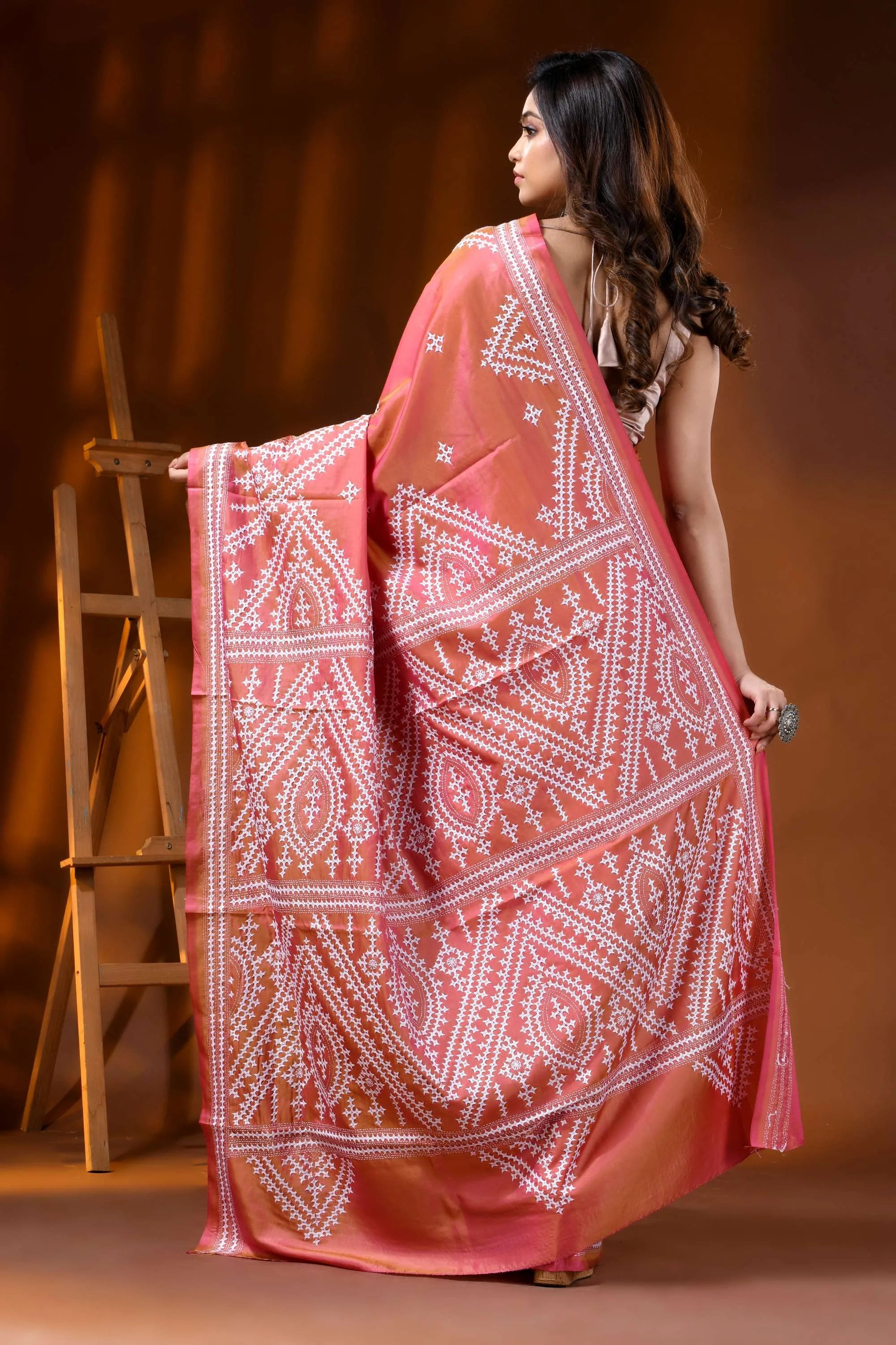 Hand embroidered coral pink ethnic silk gujarati stitch saree 5