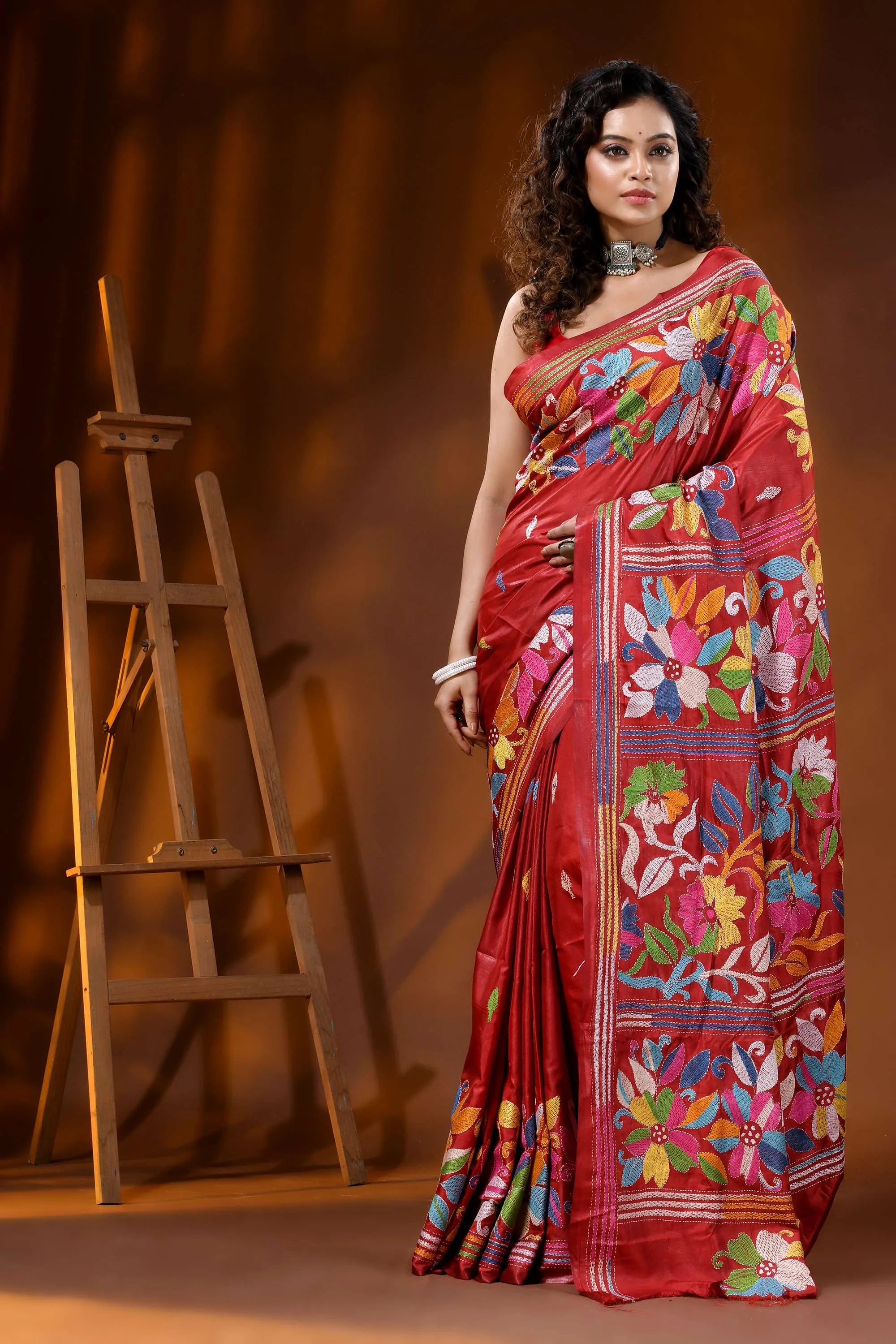 Hand embroidered floral motif brick red kantha work silk saree 6