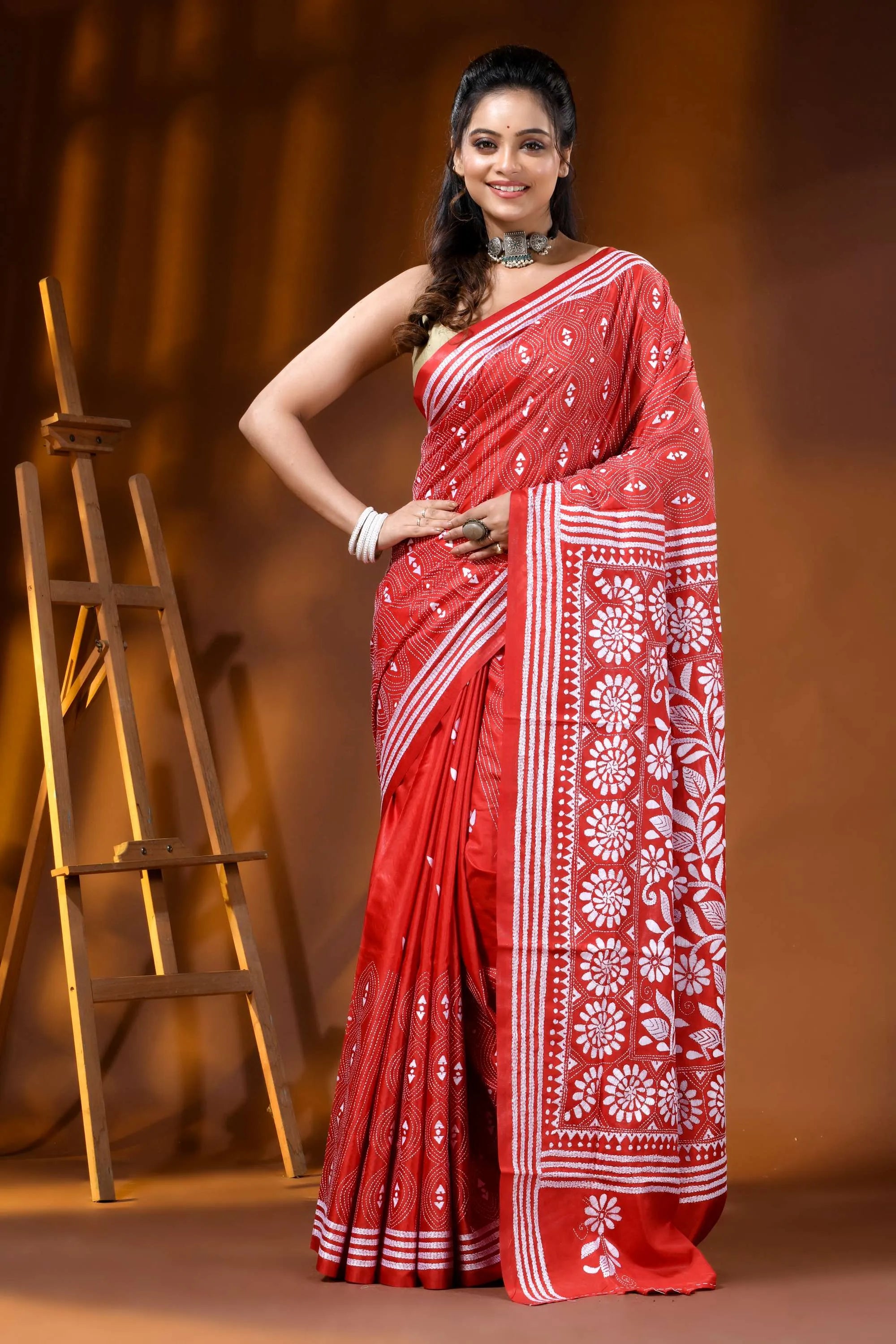 Hand embroidered floral motif red kantha stitch silk saree 6