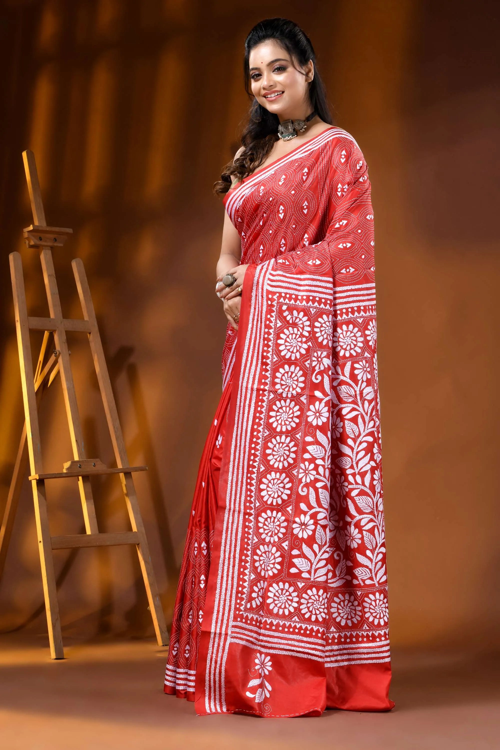 Hand embroidered floral motif red kantha stitch silk saree 3