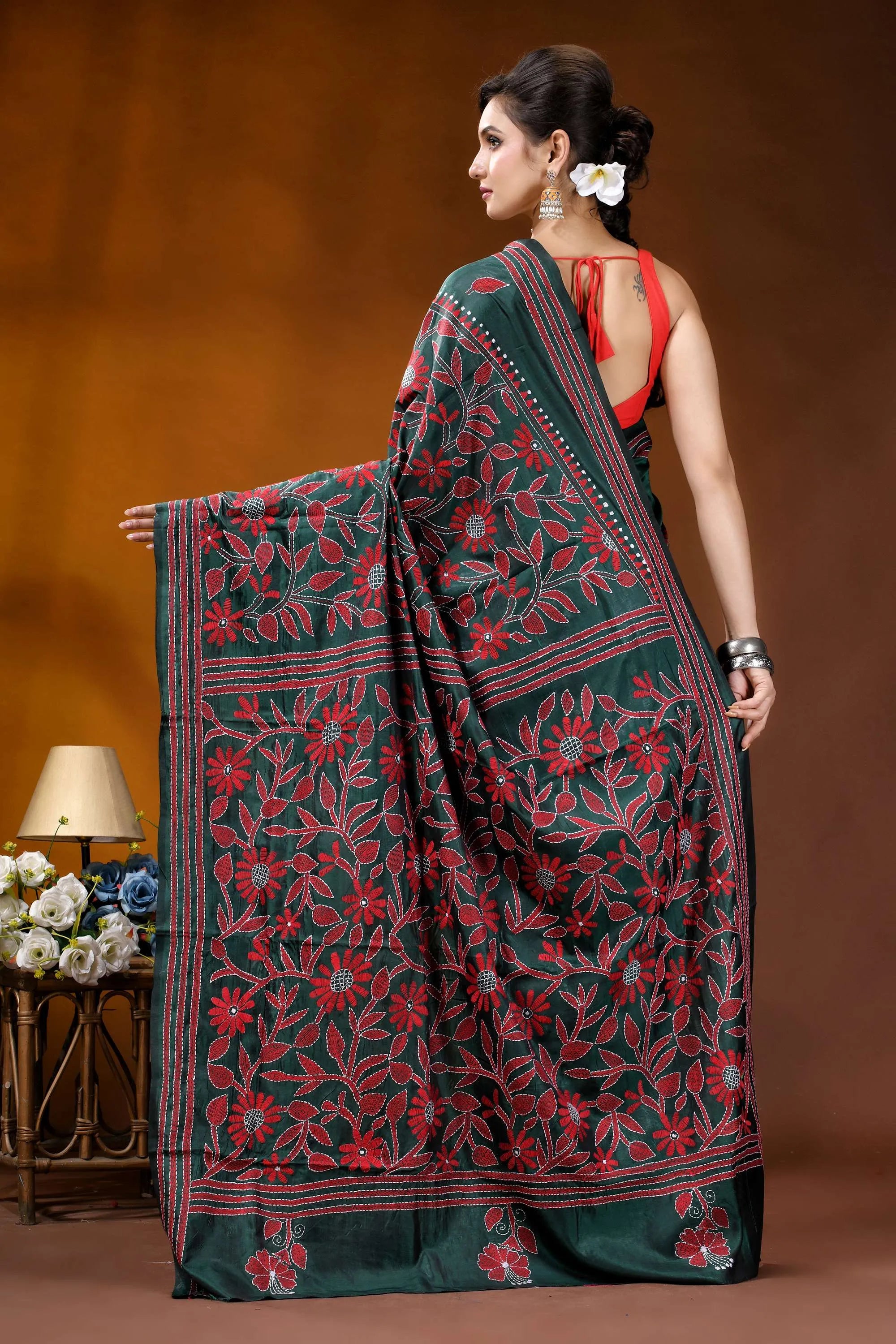 Hand embroidered jungle green silk kantha saree with red floral motif dark green silk saree intricate 4
