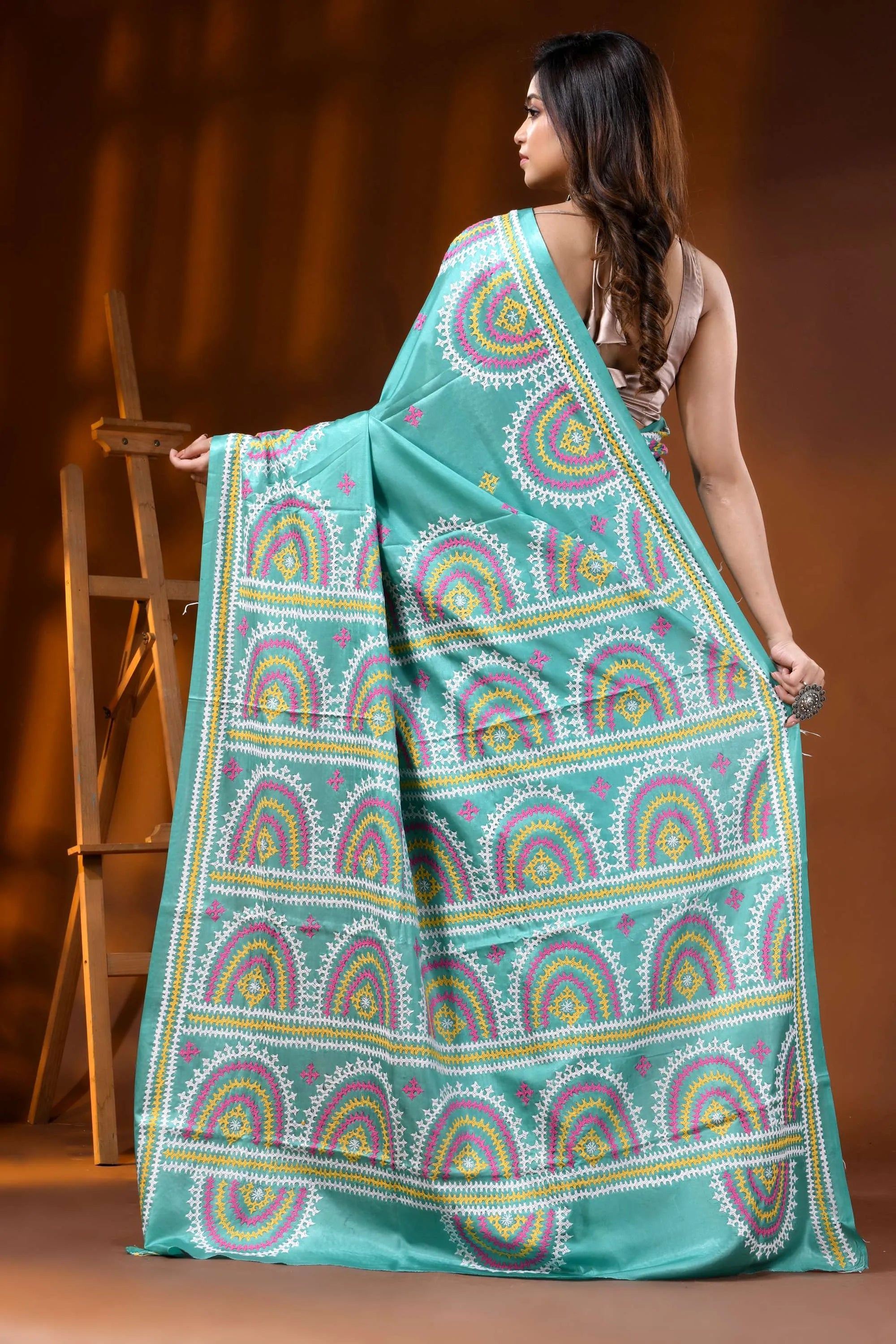 Hand embroidered kutch work saree silk ethnic motifs in light sea green 4