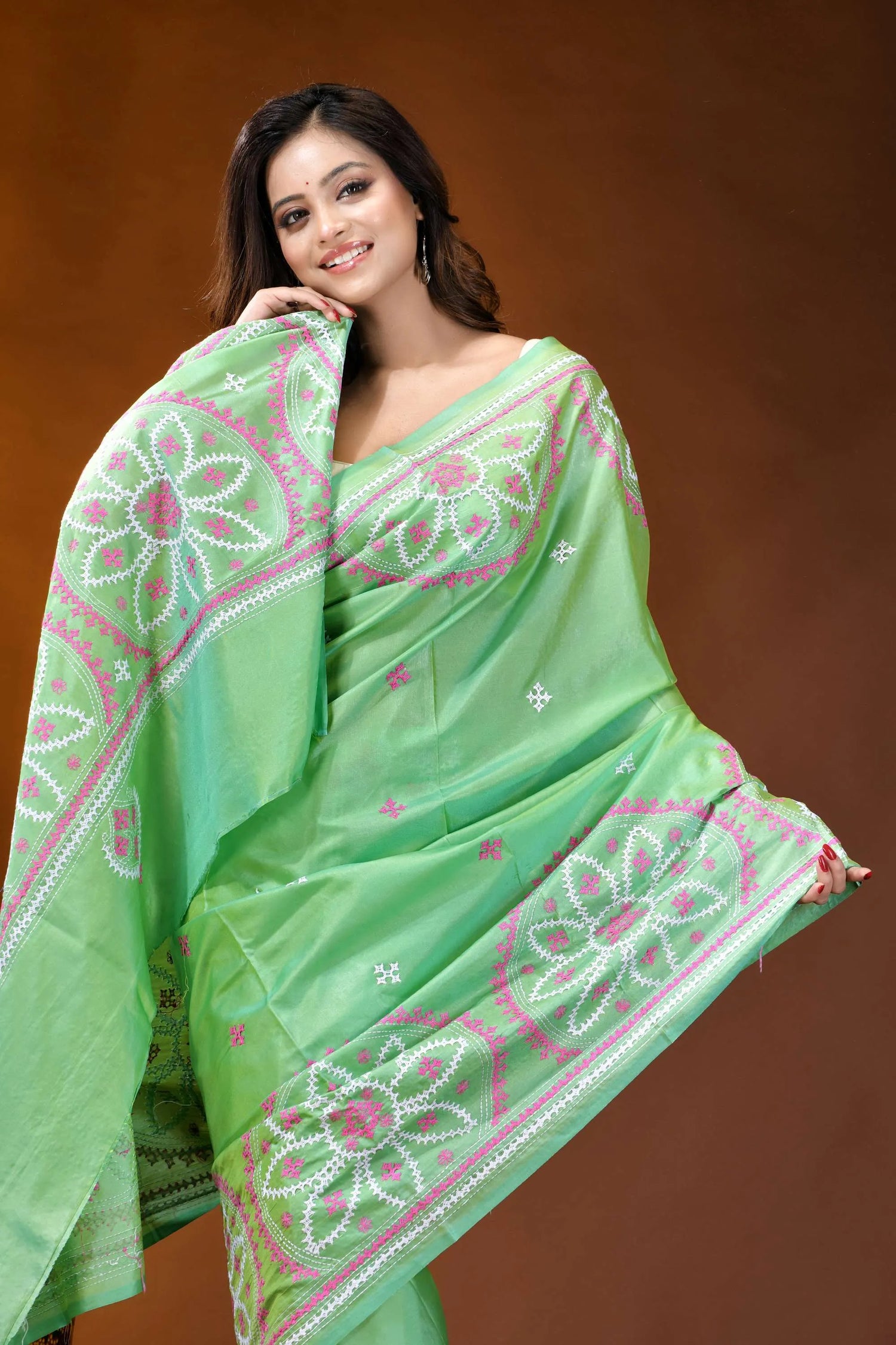Hand embroidered light green silk kutch work saree - floral design vibrant light green saree adorned 2