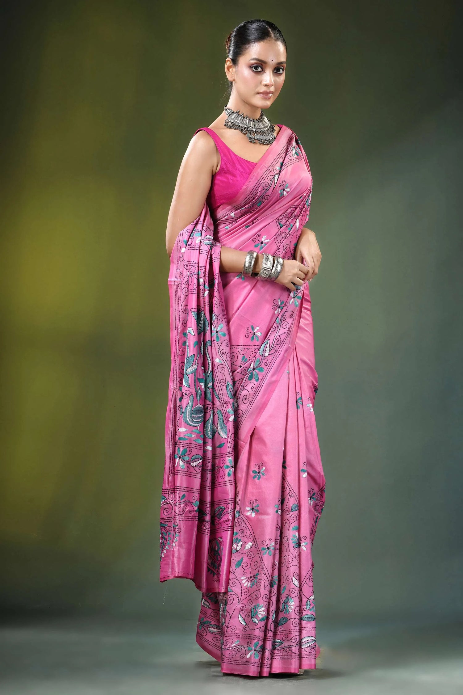 Hand embroidered nature motif silk kantha saree in pink vibrant intricate silver 6