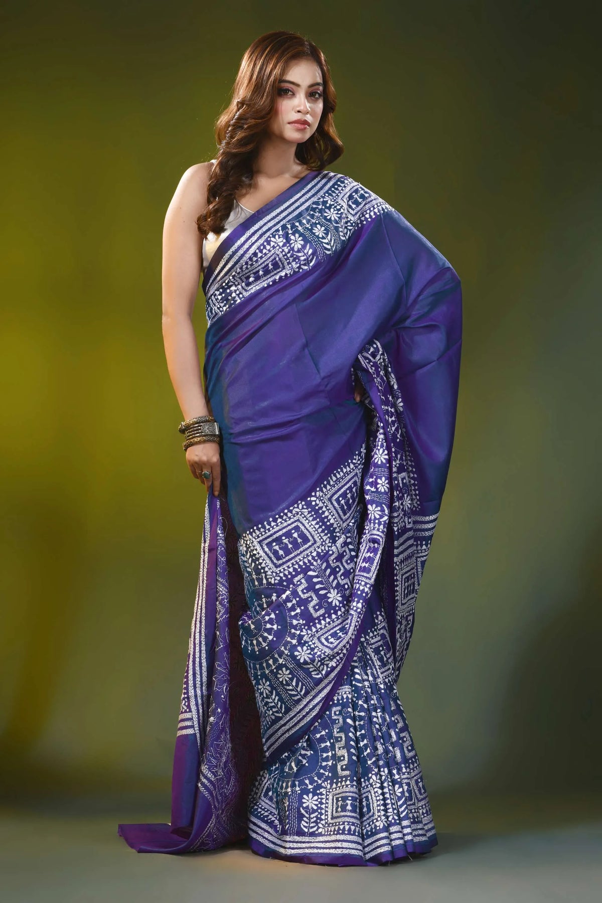 Hand embroidered warli design nile blue silk kantha stitch saree 4