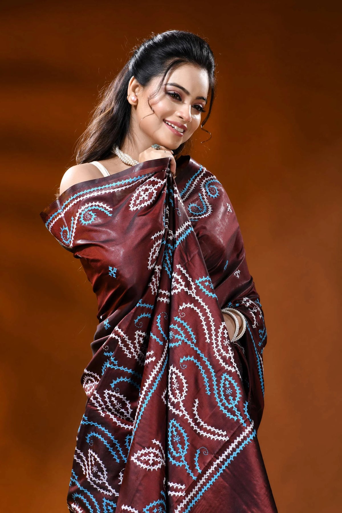 Hand embroidered wine silk kutch work saree with leafy floral design 2