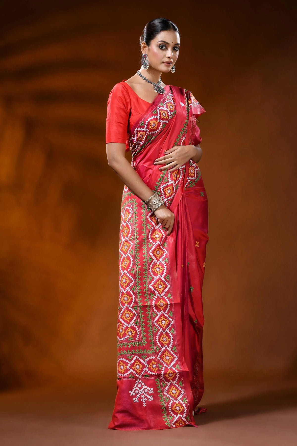 Handcrafted coral red kutch work silk saree geometric ethnic design 4