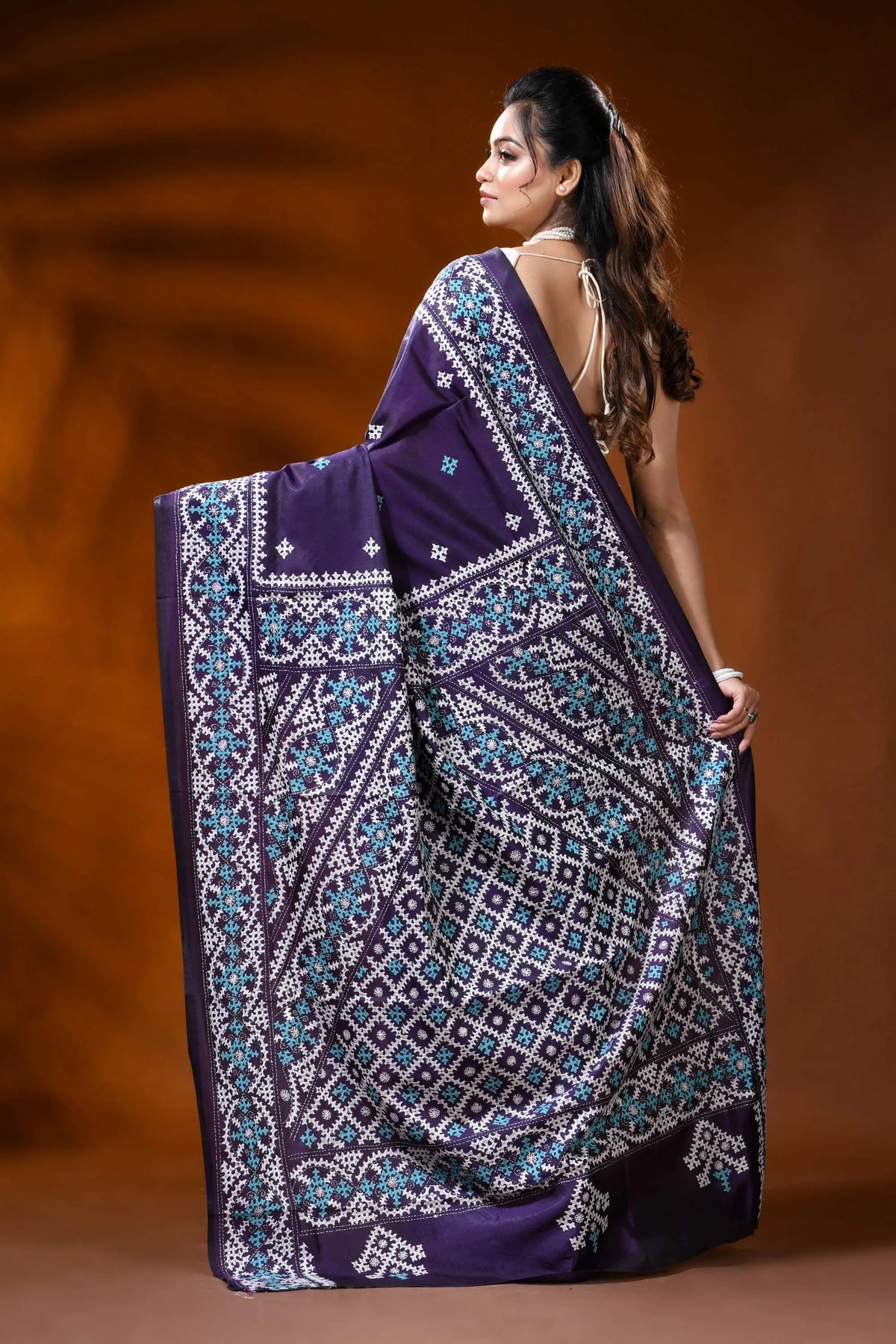 Handcrafted deep purple silk kutch work saree with aqua ethnic motif 5