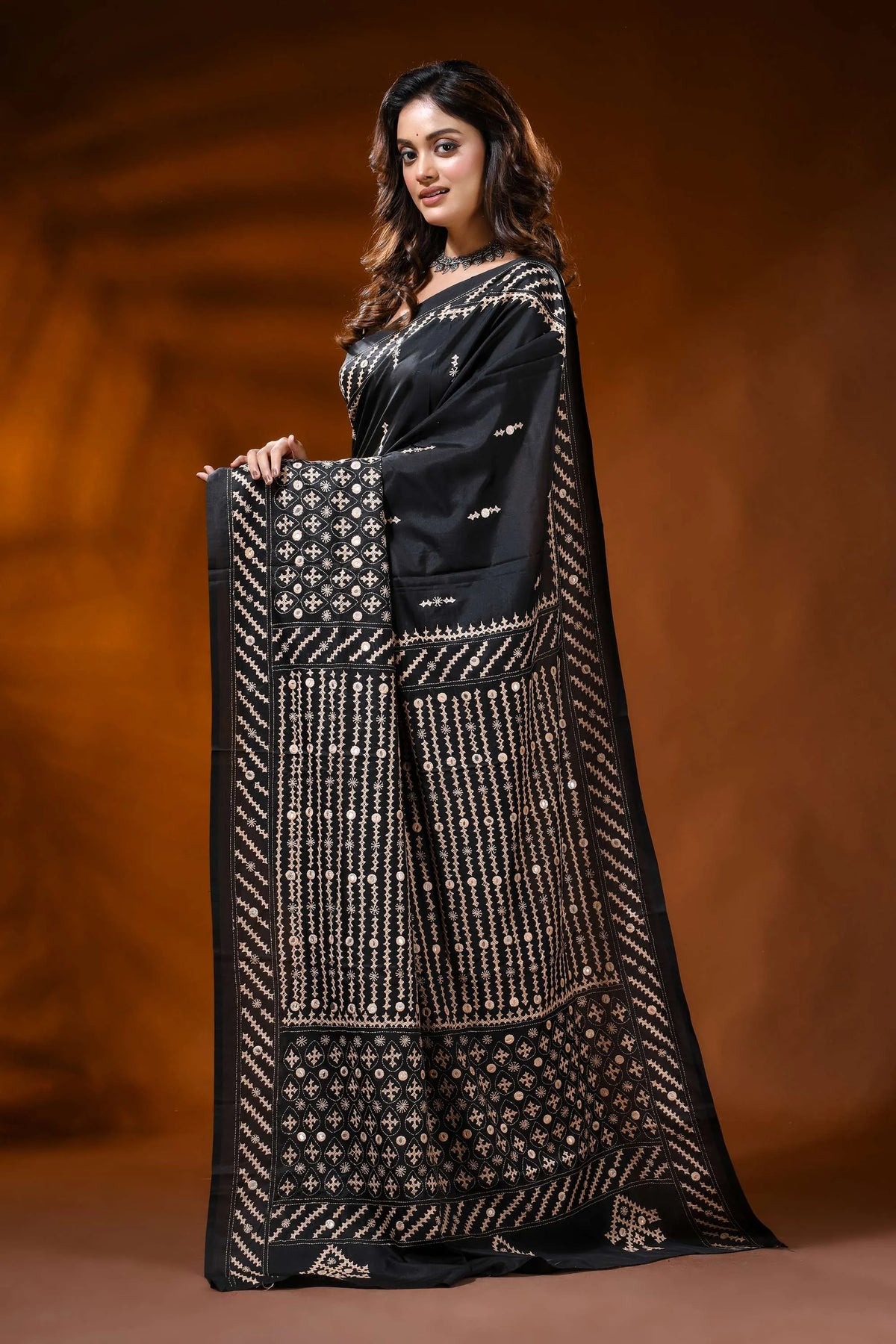 Handcrafted ebony black kutch embroidered silk saree with mirror detailing 3