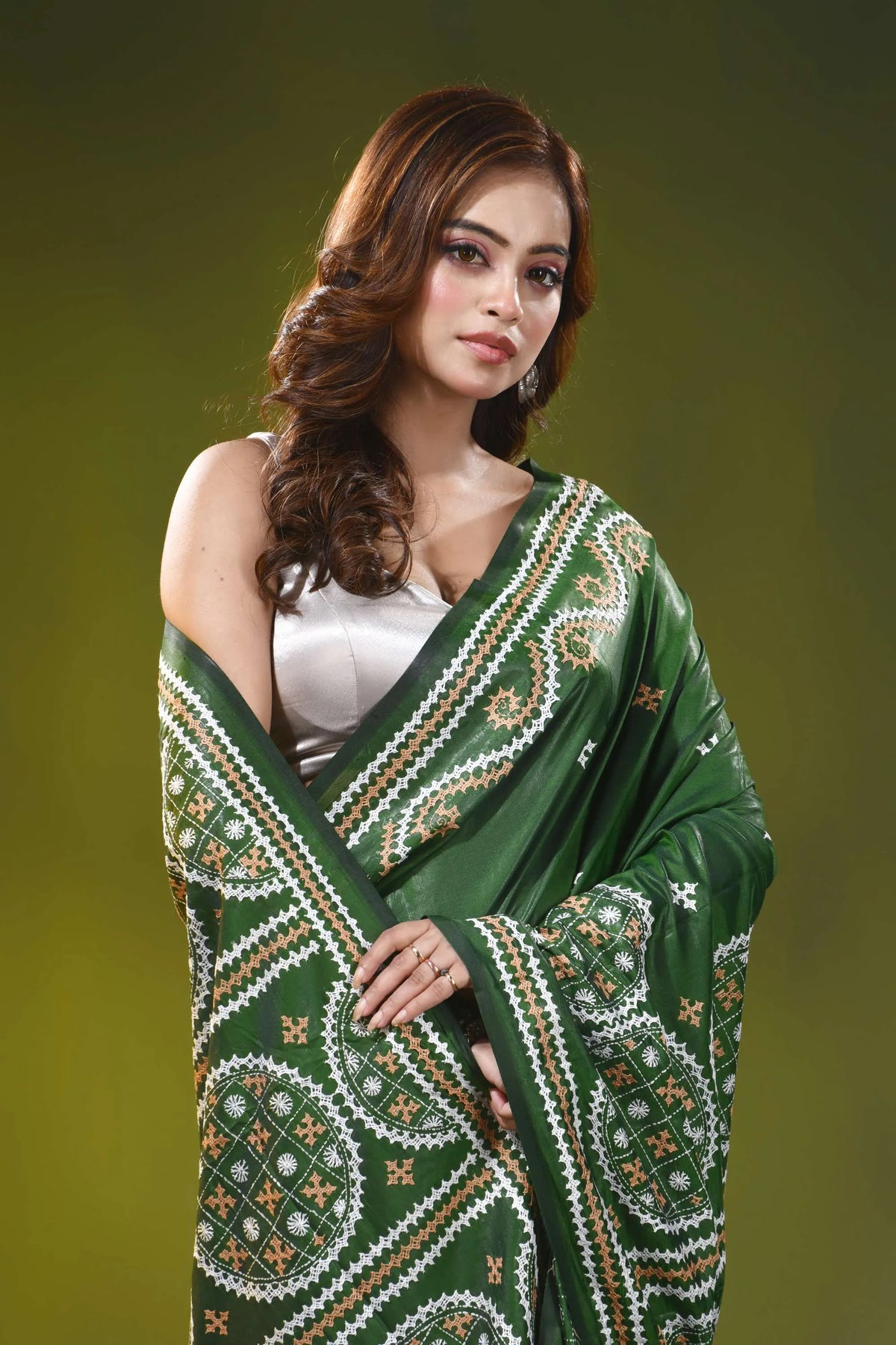 Handcrafted forest green circular motif kutch embroidery silk saree 2
