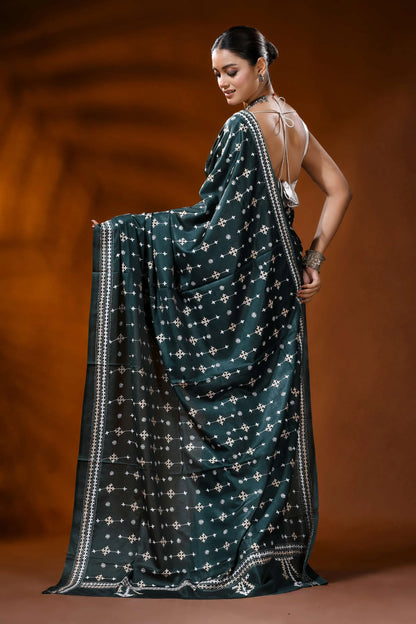 Handcrafted forest green silk gujrati stitch saree - ethnic design 5