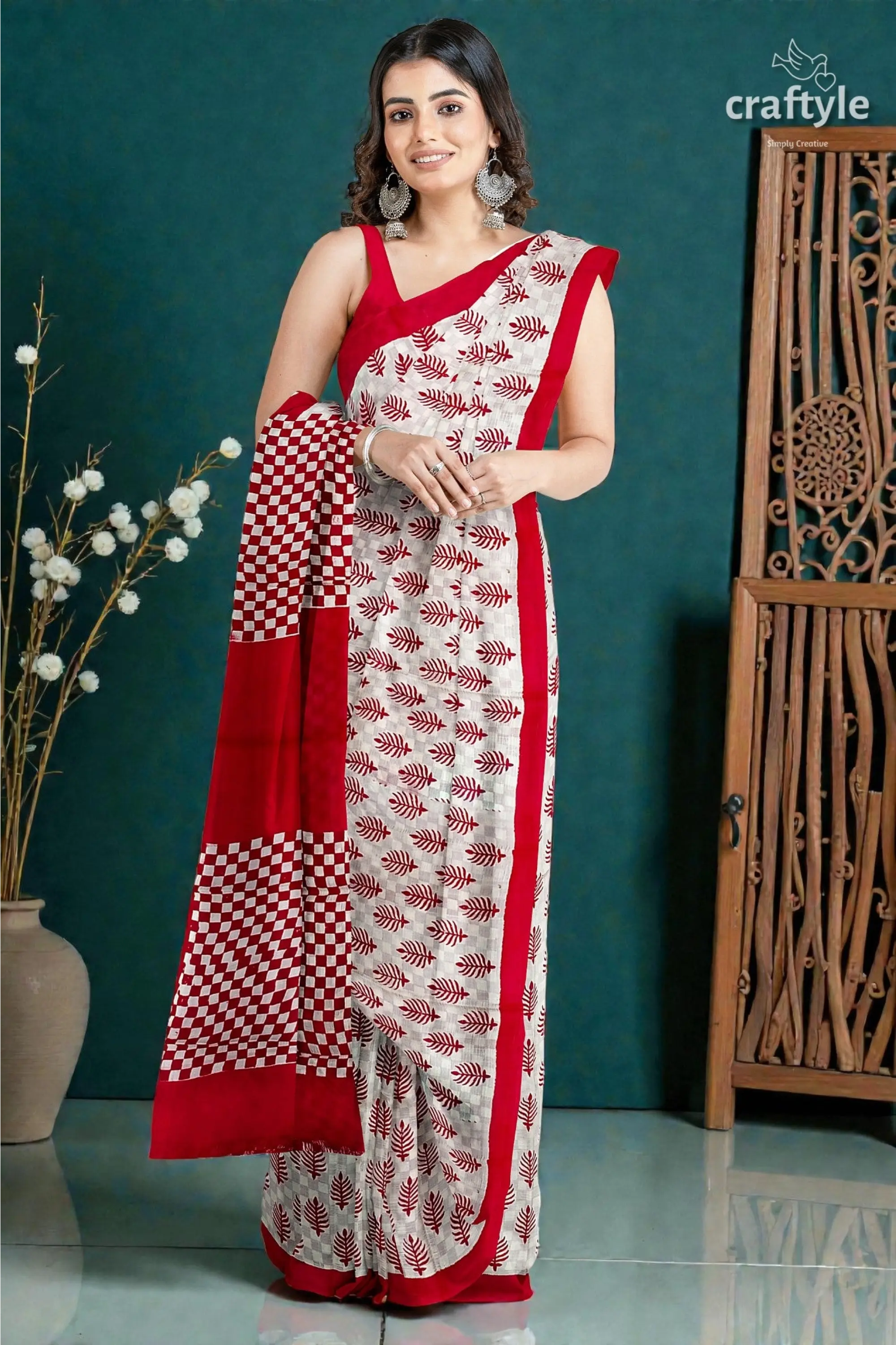 Handcrafted mulberry pure silk saree in sizzling red white block print design 3