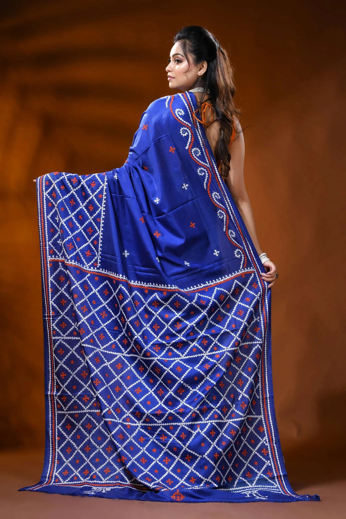 Handcrafted persian blue gujarati stitch silk saree with ethnic motifs 5