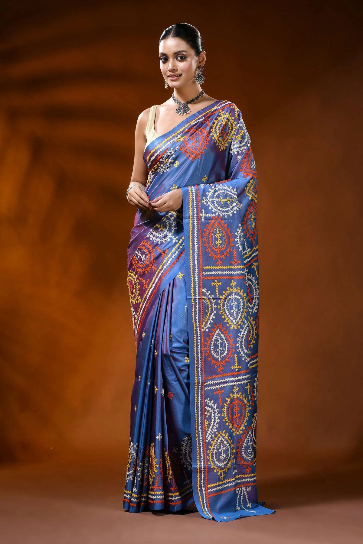 Handcrafted steel blue kutch embroidery silk saree with paisley motif 6