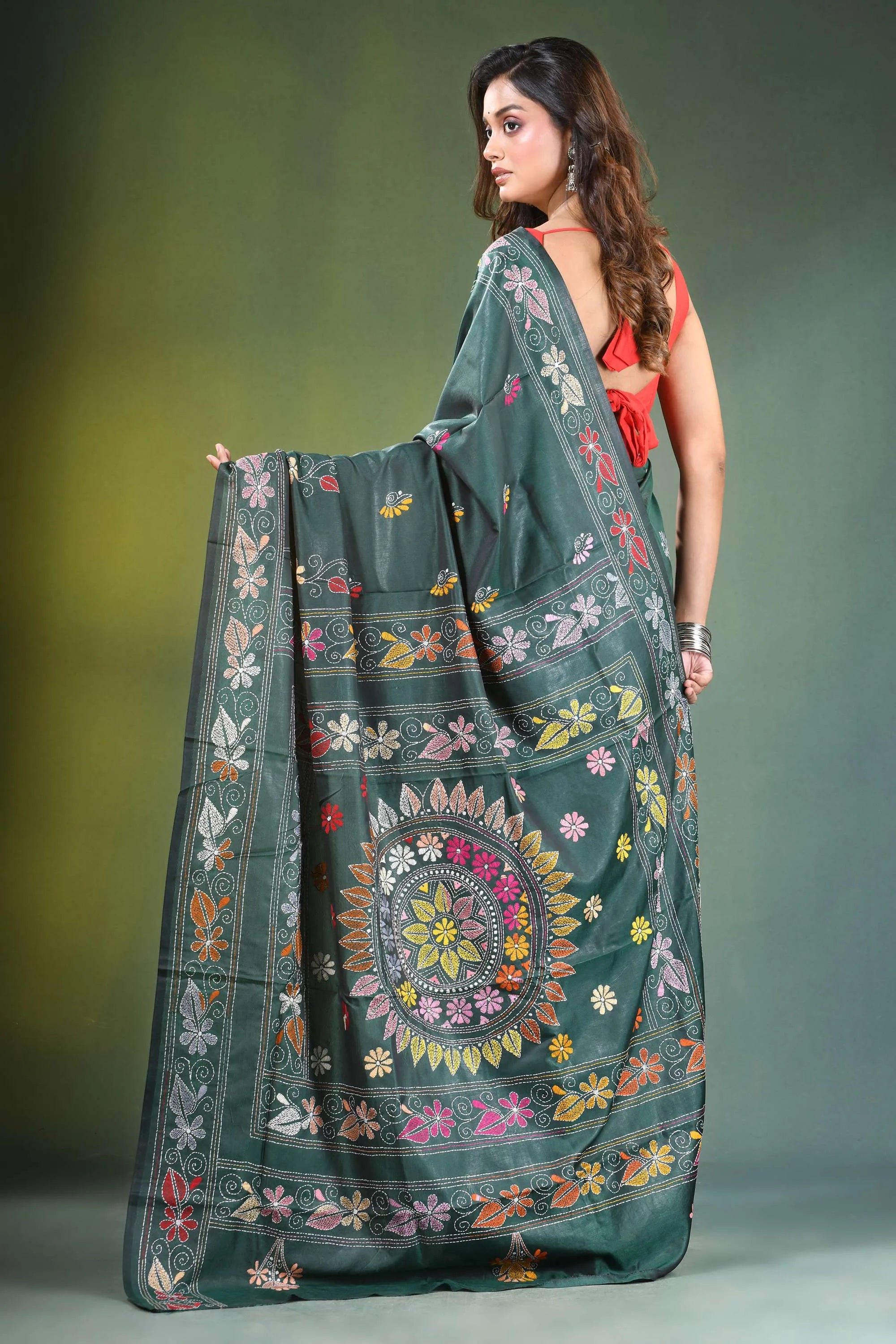 Handcrafted timber green silk kantha saree with floral mandala design dark adorned 5