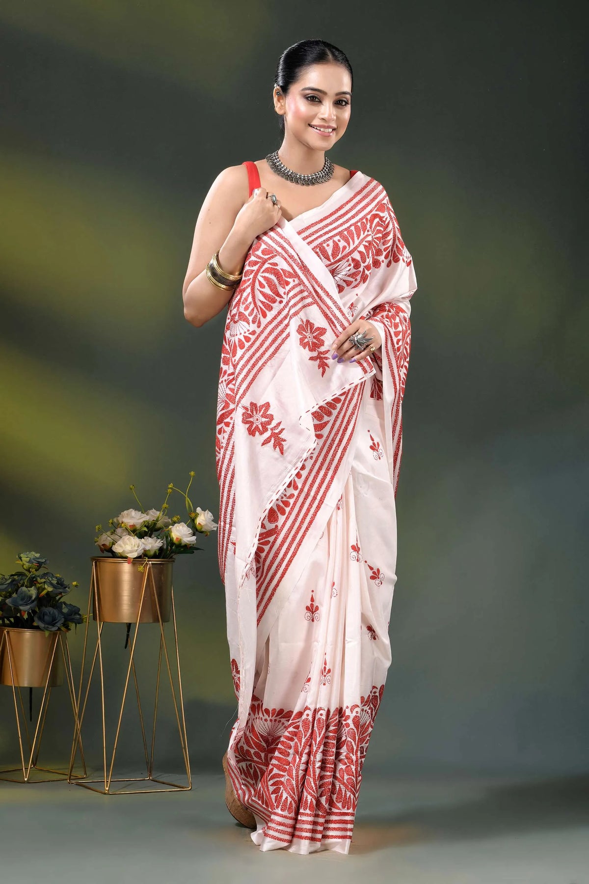 Handcrafted white kantha stitch silk saree with red floral design 5