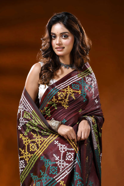Handcrafted wine berry kutch work saree in silk - multicolor ethnic motif 2