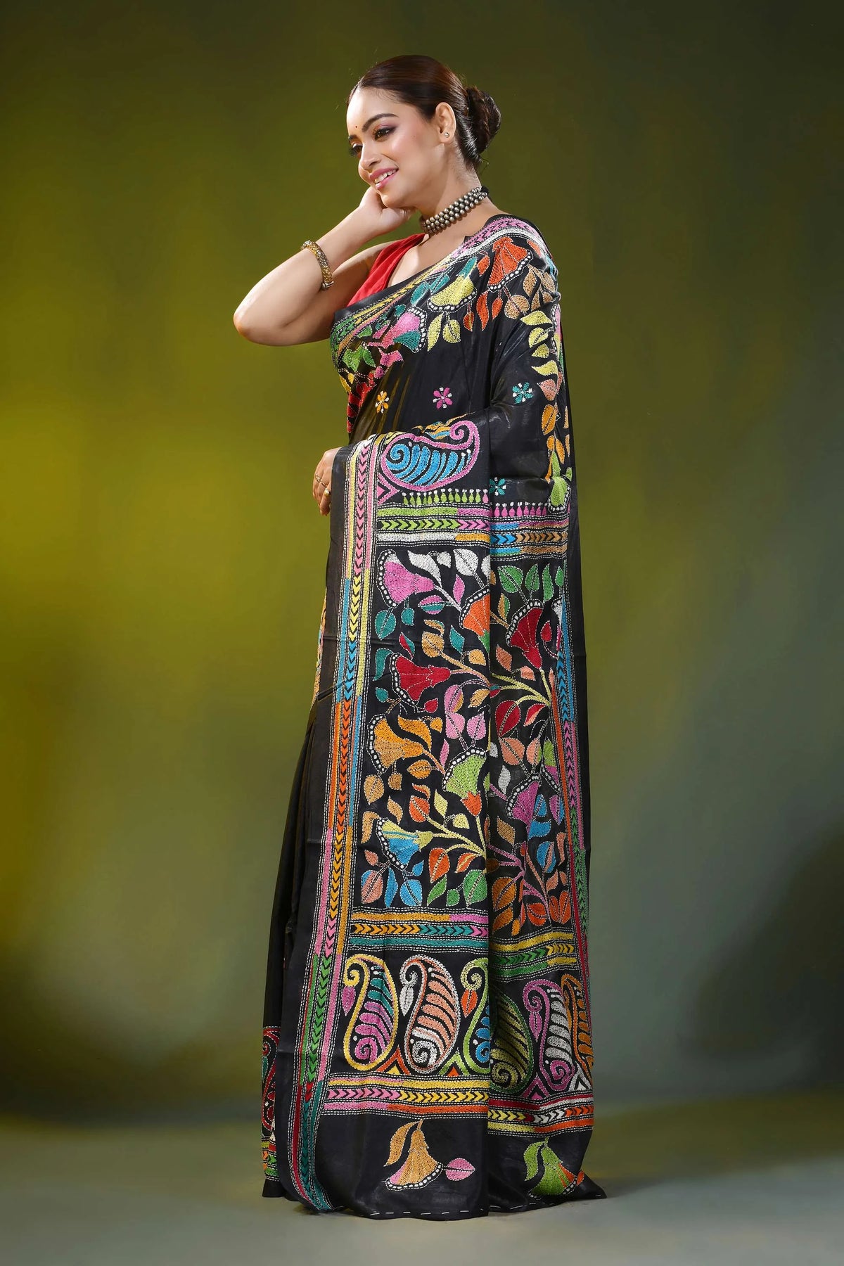 Handmade black silk kantha saree with colorful paisley flower design 3