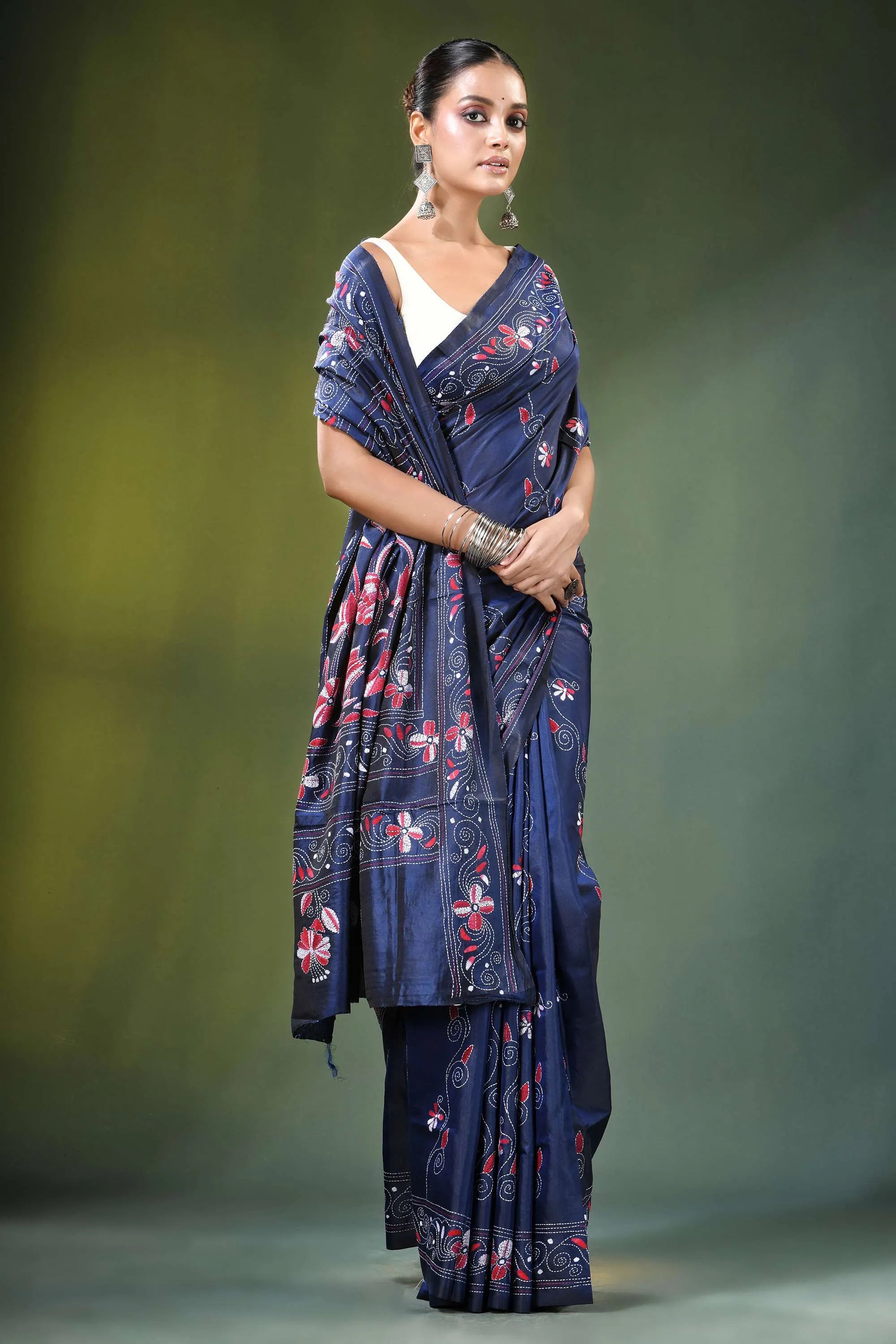 Handmade navy blue nature theme kantha stitch silk saree intricate floral 4
