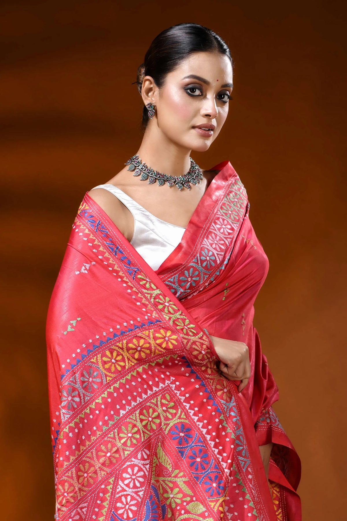 Handmade red silk kantha stitch saree with multicolor ethnic motif 2