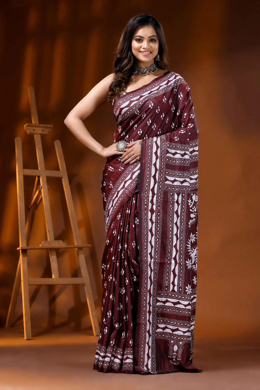 Handmade wine kantha embroidery silk saree with ethnic paisley motif 1
