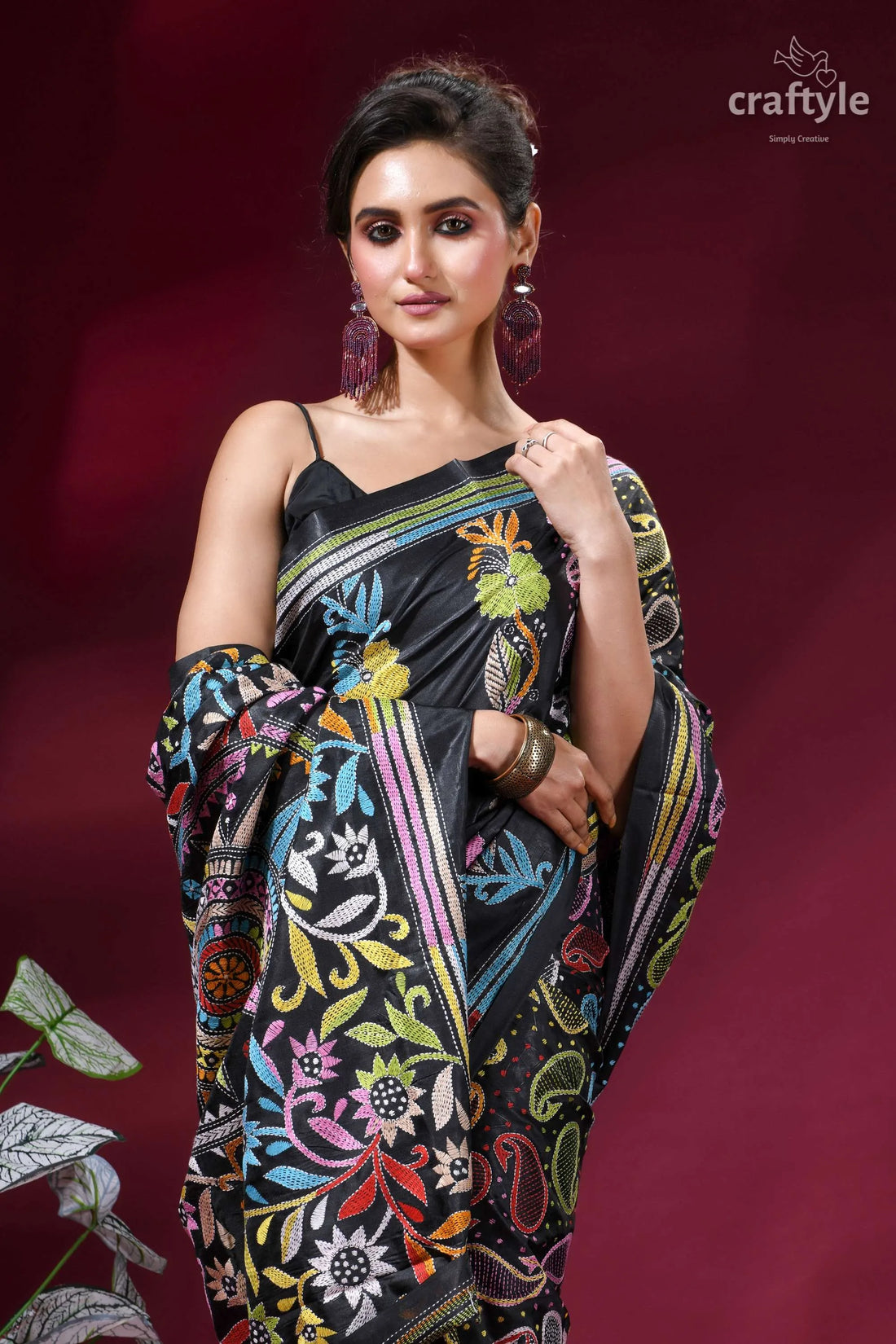 Heritage floral motif kantha stitch silk saree in charcoal black black silk saree vibrant multicolored 2