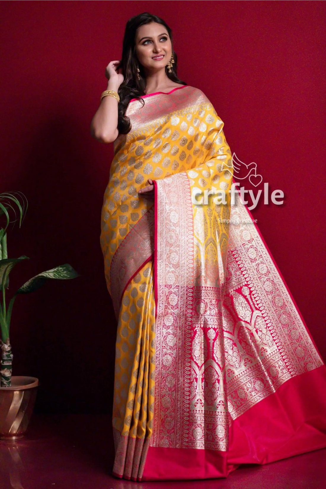 Honey yellow banarasi satin silk saree for women yellow pink silk saree 1