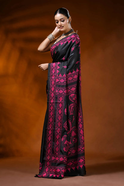 Jade black kantha embroidery silk saree with magenta paisley motif 4