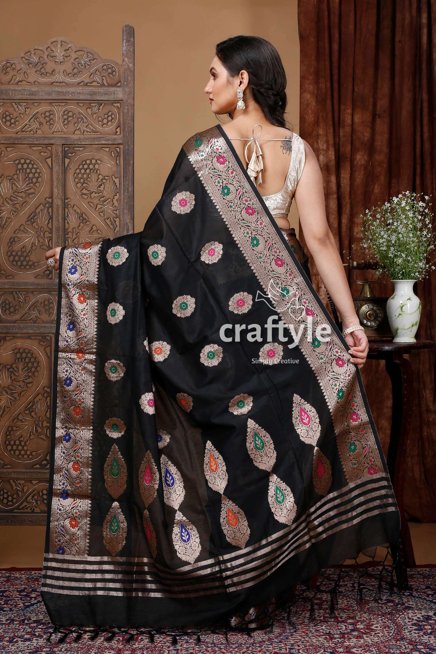 Jet Black Mangalgiri Silk Saree with Zari Work Elegant and Timeless - Craftyle