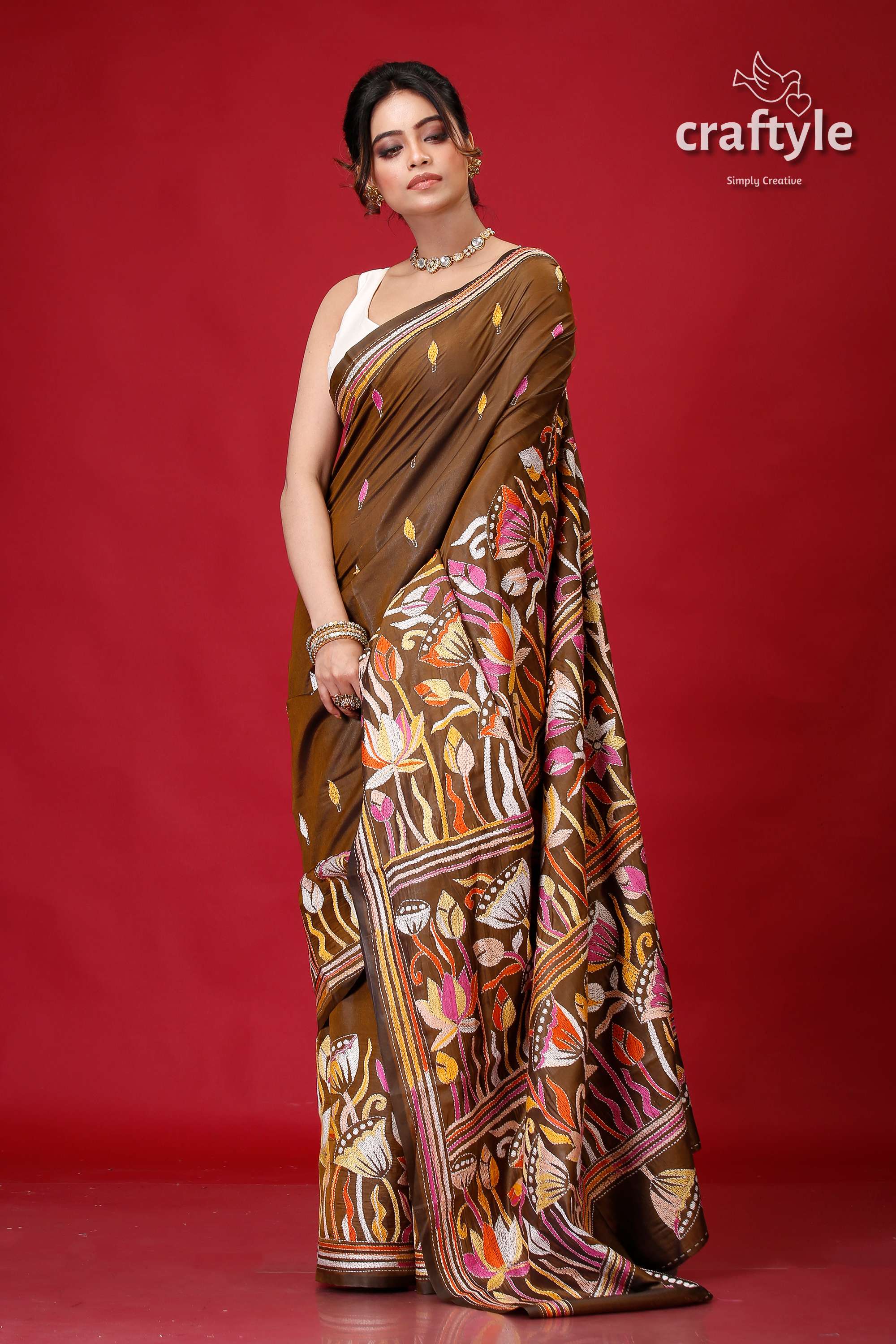 Judge Grey Lotus Motif Exquisite Silk Kantha Stitch Saree-Craftyle