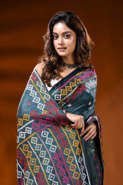 Jungle green multithread hand embroidered kutch work saree in silk 2