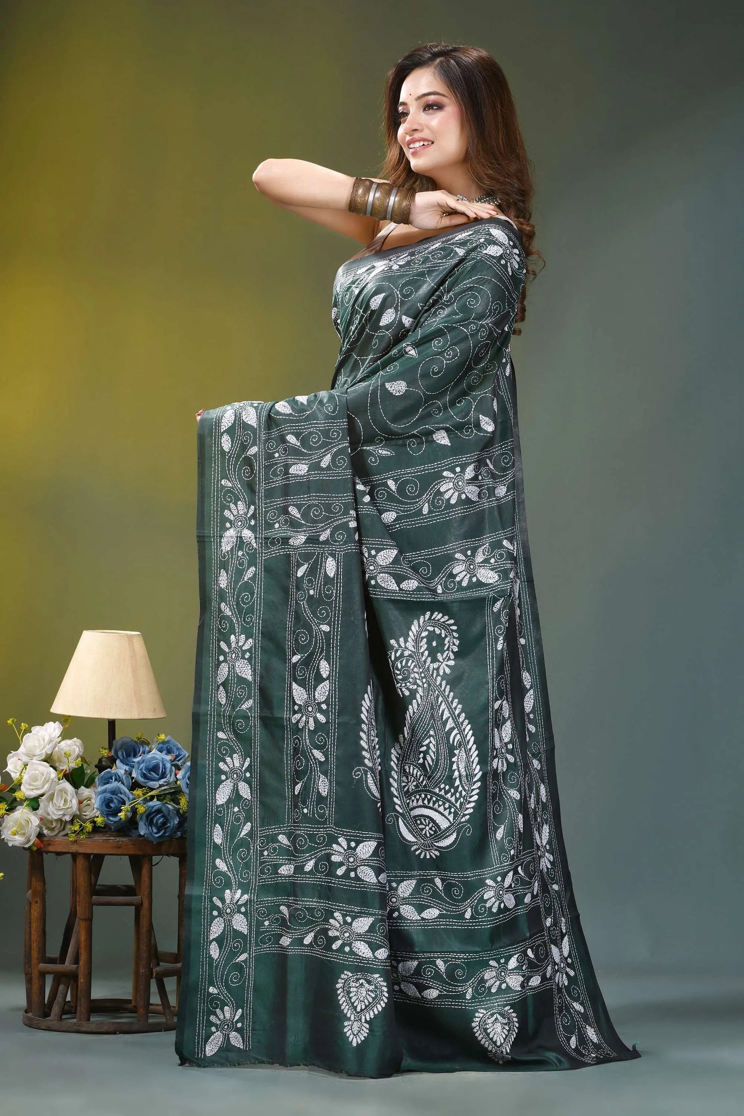 Jungle green paisley design handcrafted kantha silk saree dark green silk saree adorned 3