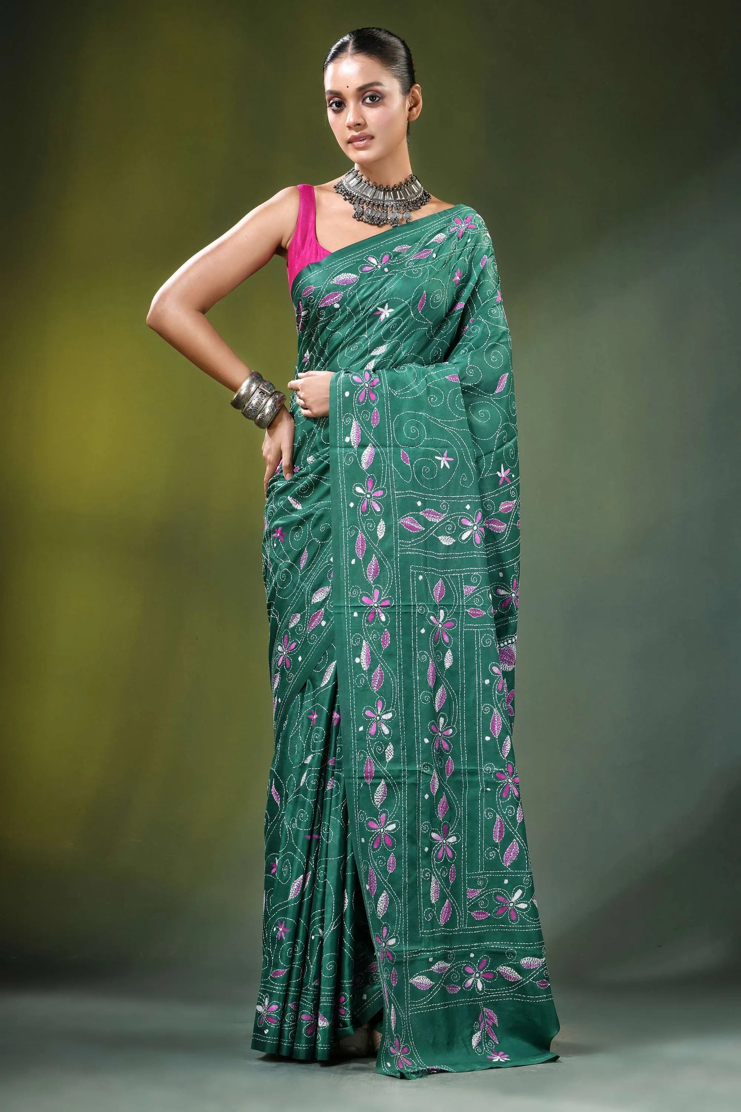 Jungle green swan motif handcrafted silk kantha saree emerald adorned 6