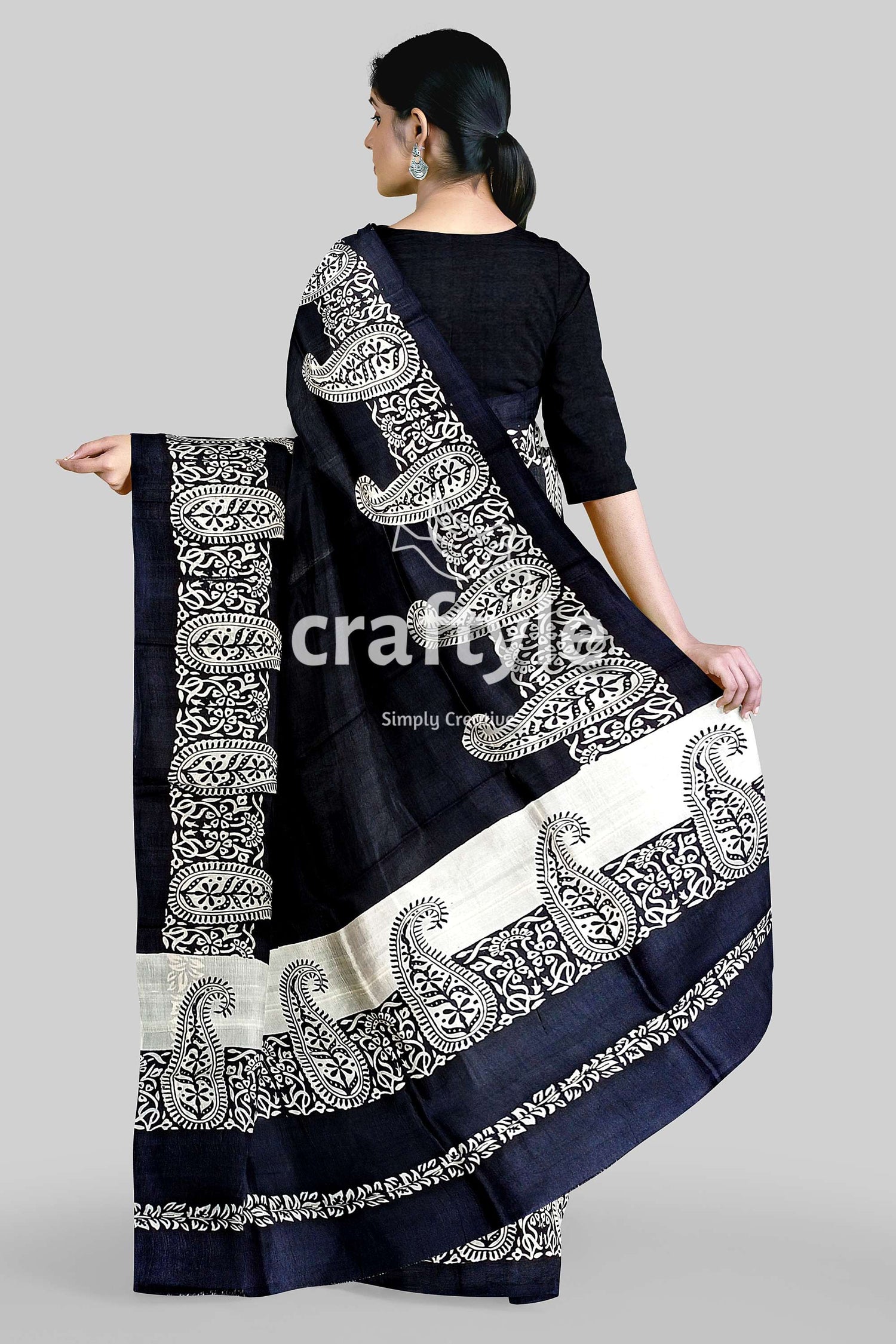 Kalka Motif Mulberry Pure Silk Saree Ink Black and White Hand Block Print - Craftyle
