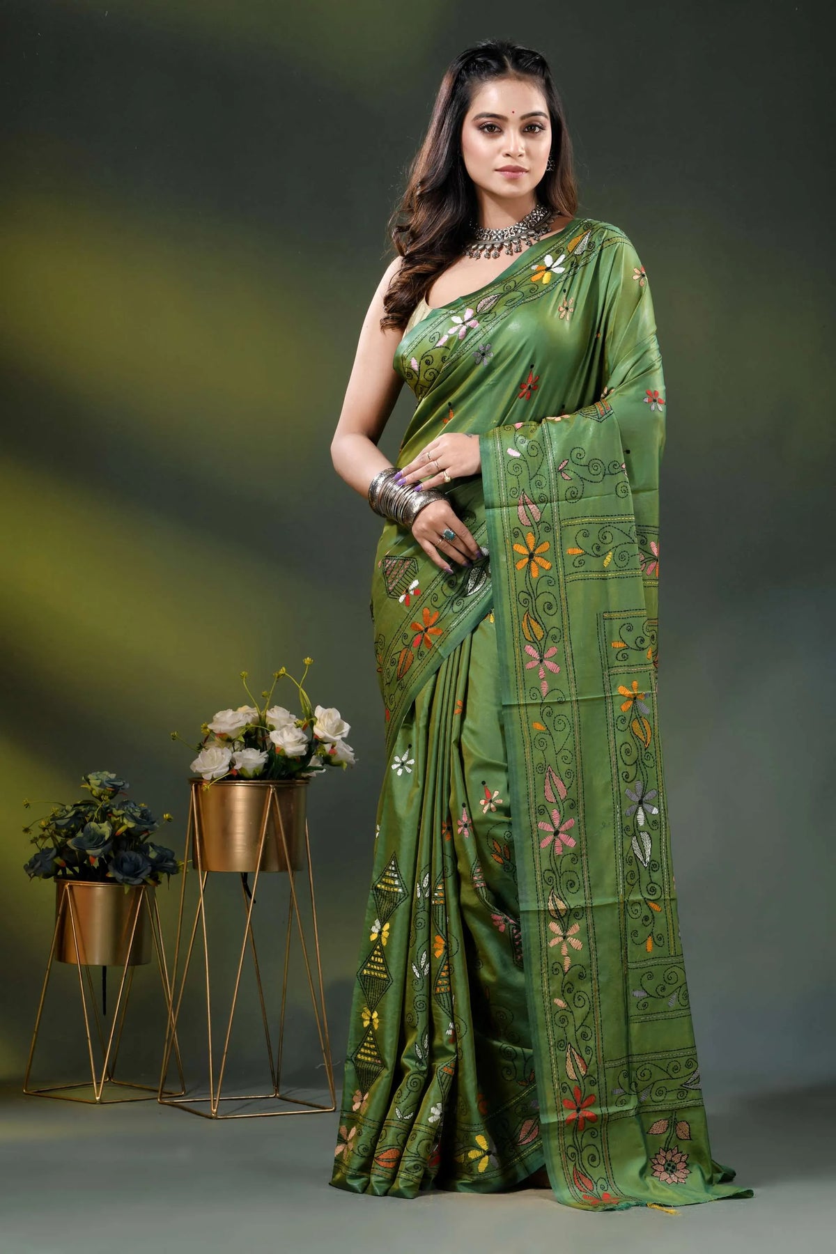 Leaf green multi-thread floral design silk kantha stitch saree 1