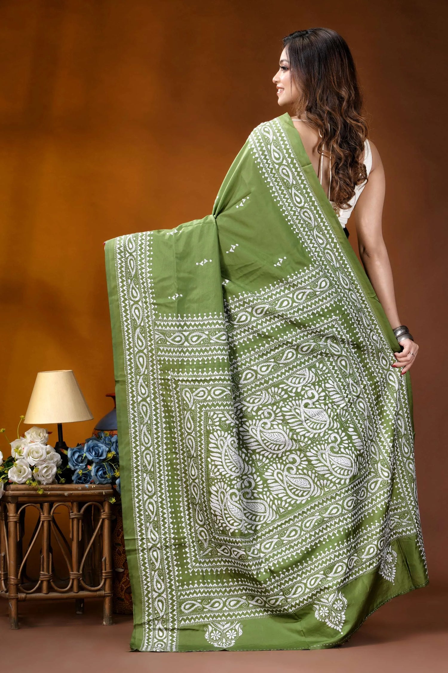 Leaf green paisley design hand embroidery silk kantha stitch saree vibrant olive green saree intricate 5