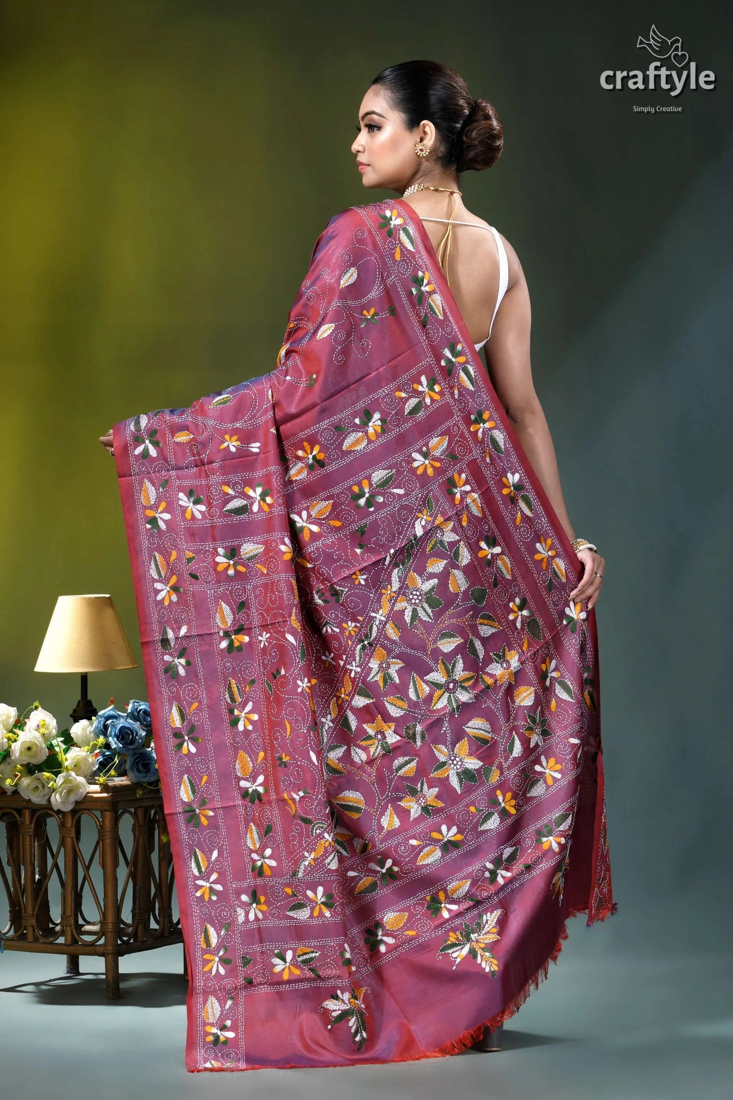 Light plum floral motif bengal heritage ethnic silk kantha saree maroon silk saree adorned intricate 4