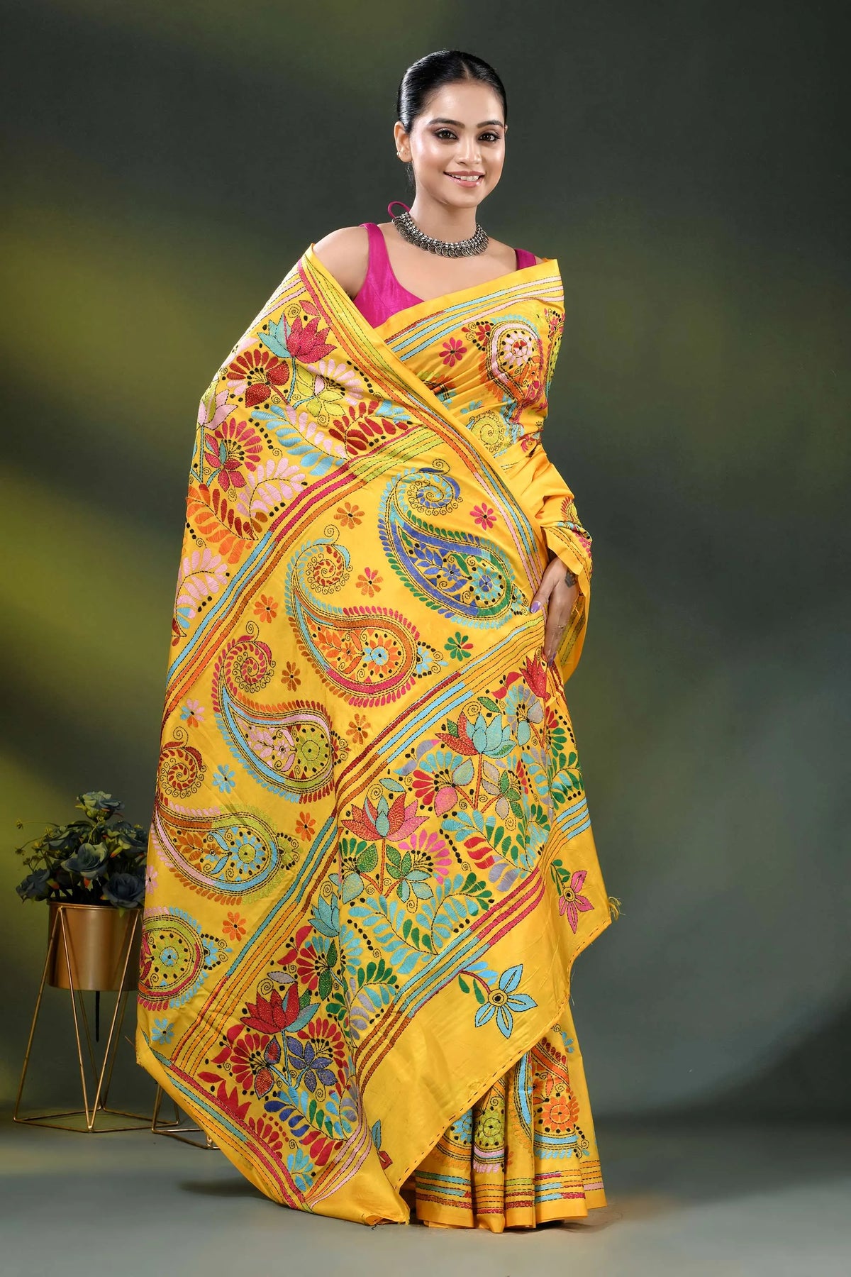 Lightning yellow handcrafted paisley design kantha stitch silk saree 4