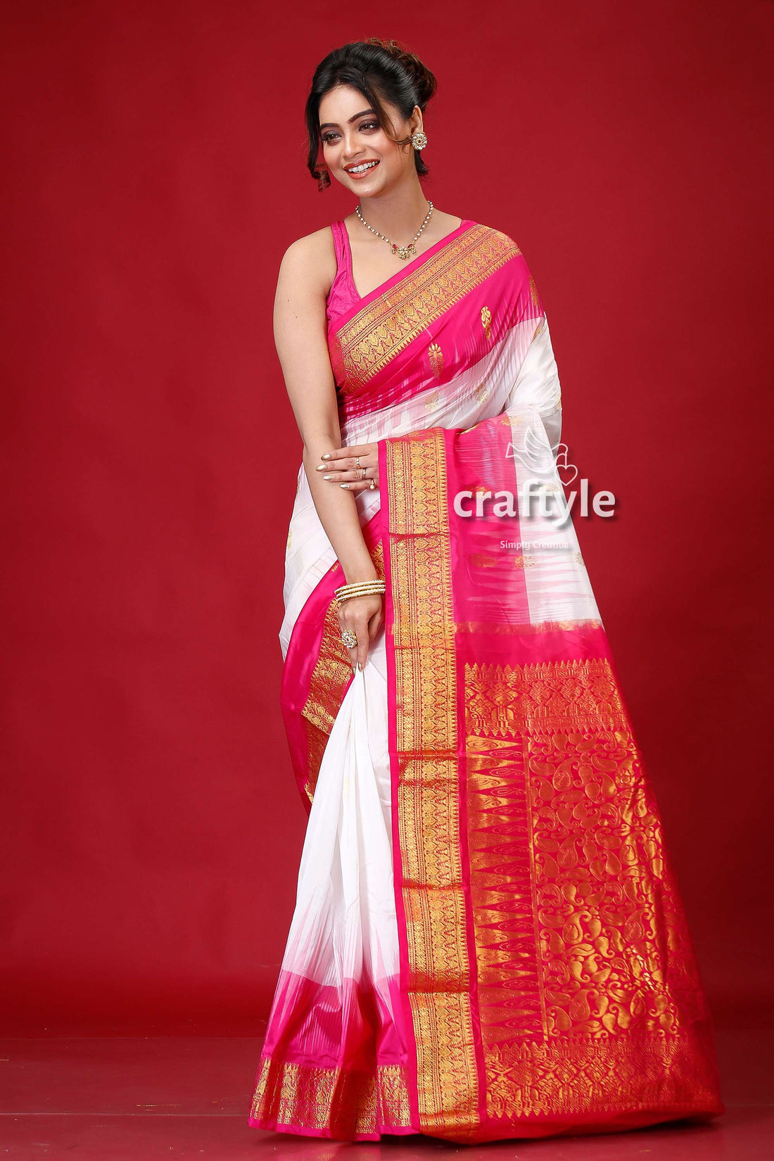 Magenta and White Kanjivaram Silk Saree-Craftyle
