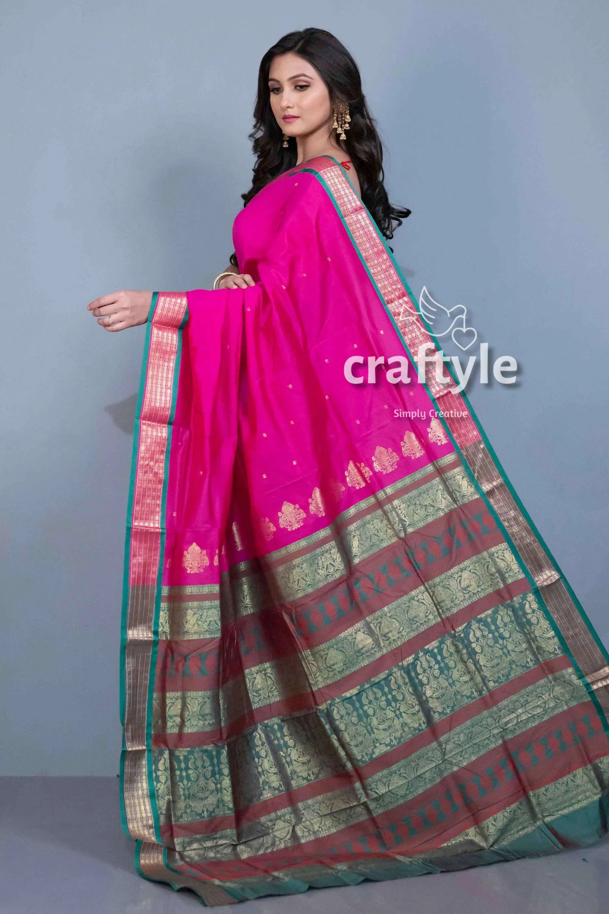 Magenta pink blended silk bomkai saree with blouse piece pink saree green gold border 4