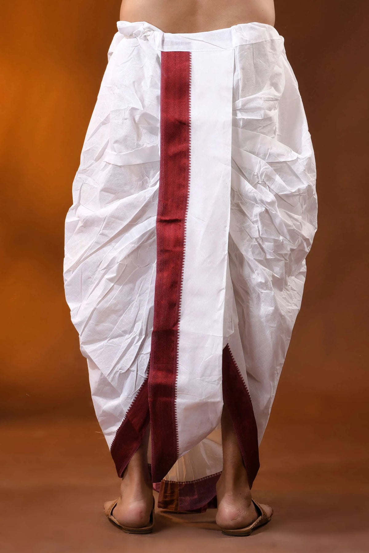 Maroon temple border mayur puchha pure cotton dhoti - ready to wear 3