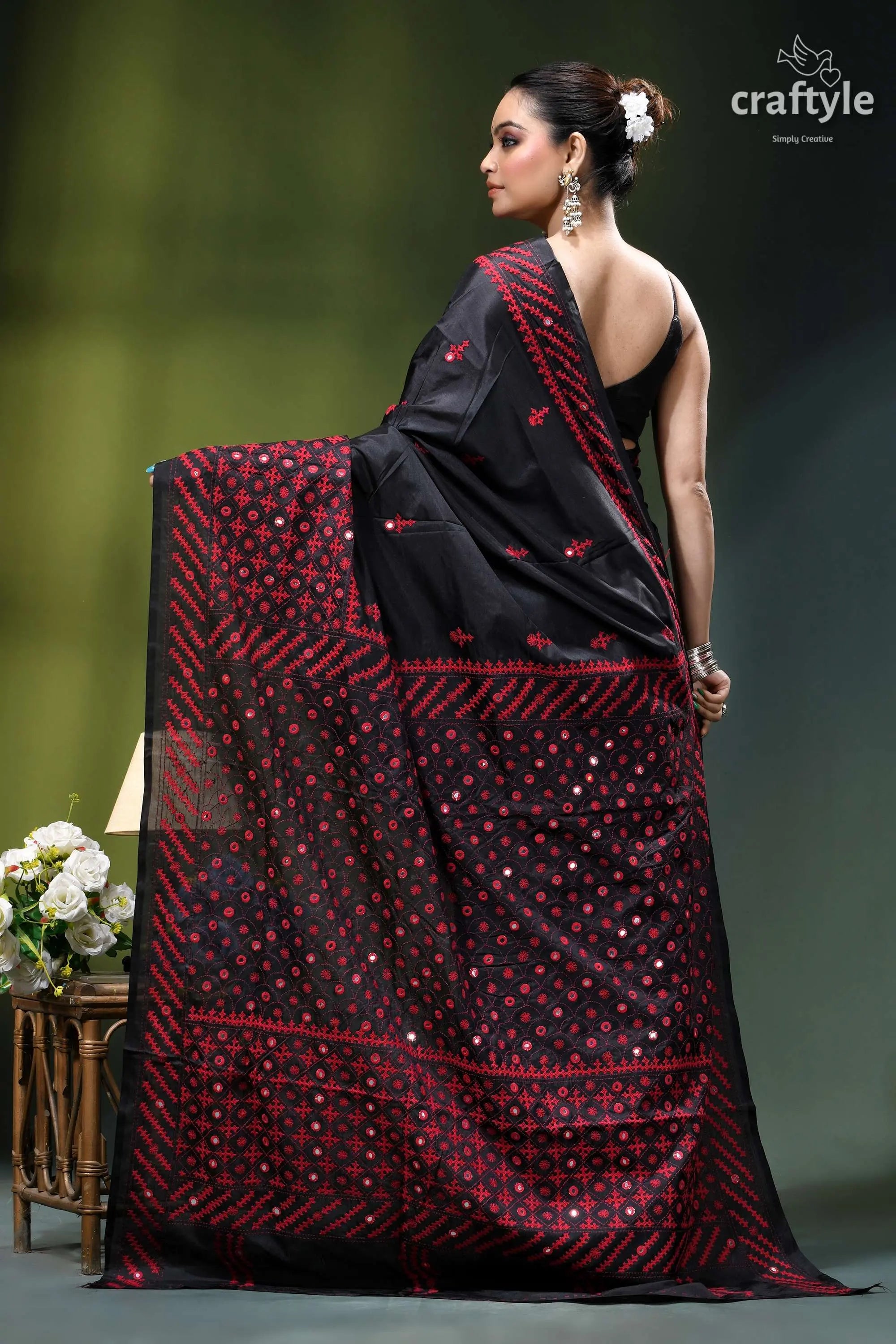 Maroon thread kutch embroidered silk saree in black - mirror work black saree intricate red embroidery 6