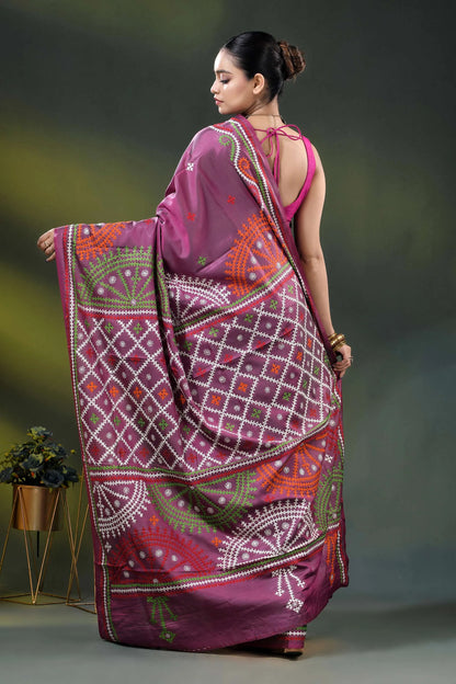 Mauve kutch embroidery silk saree with handcrafted geometric motifs 5