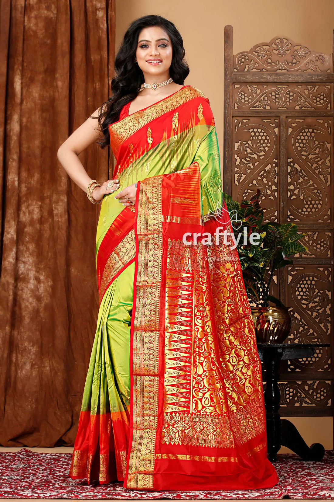 May green and red kanjivaram silk saree woman red green silk saree 1