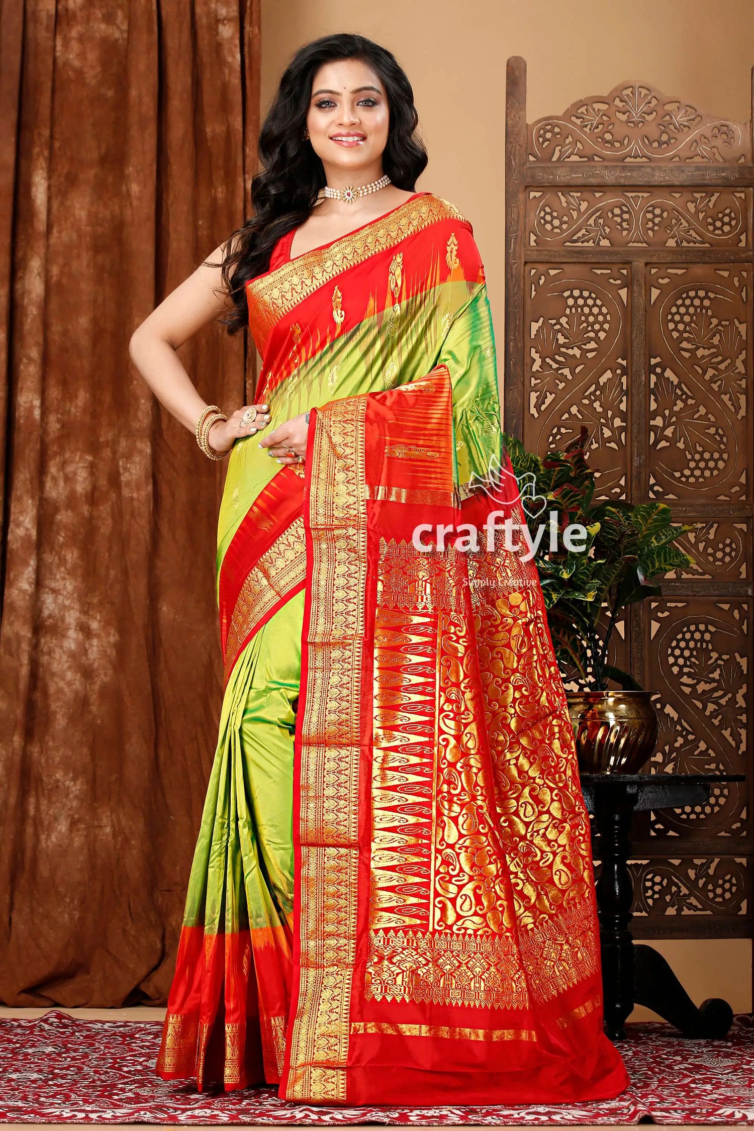 May green and red kanjivaram silk saree woman red green silk saree 1