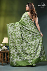 May green white gujrati stitch silk saree - hand embroidery olive green silk saree intricate 6